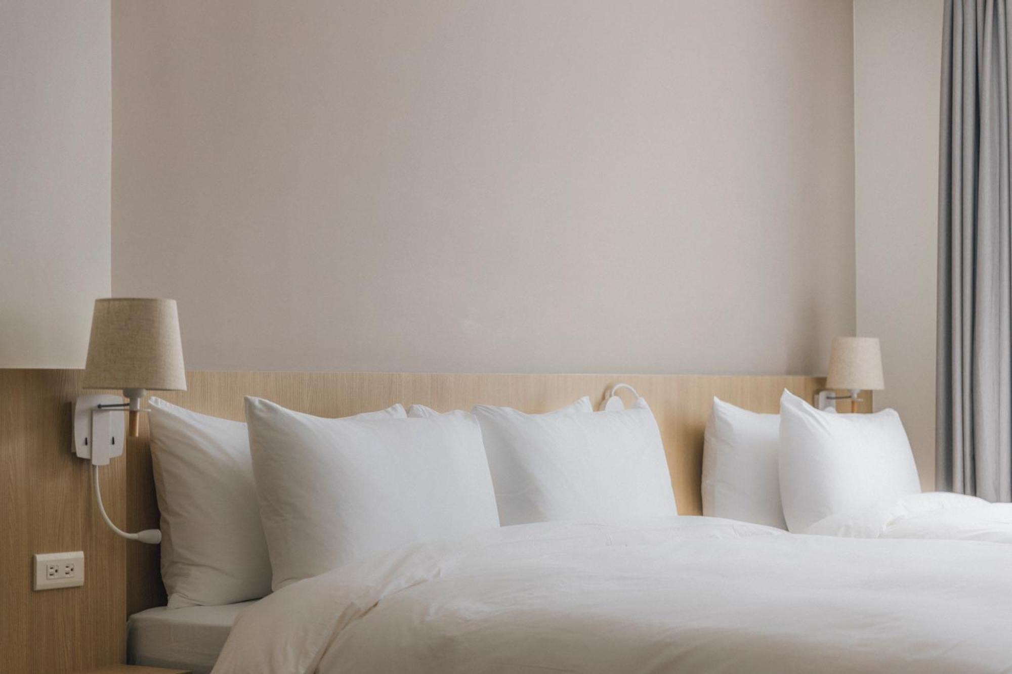 Hotel 鹹菜巷8號 Tainan Esterno foto